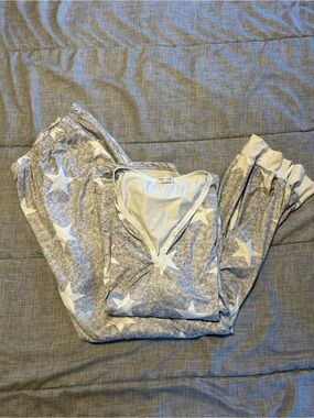 Cozy Grey Star Print Pajama Set